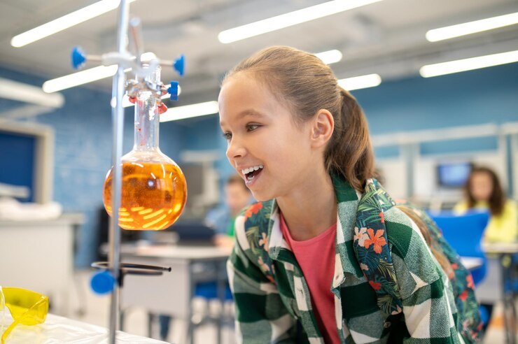 Materiais e suas propriedades: Atividade de Ciências 2º ano