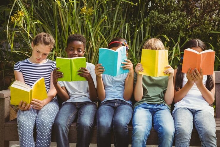 Projeto de Leitura 9º Ano: Preparando Alunos para Novos Horizontes